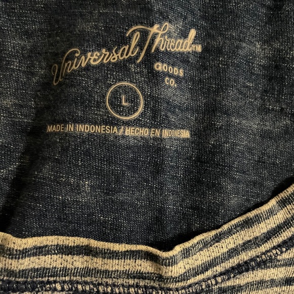 Universal Thread Tank Top - Picture 3 of 3